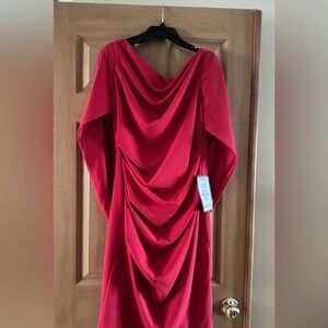 Beautiful red draped in front/back of the dress open sleeves w/split in the back